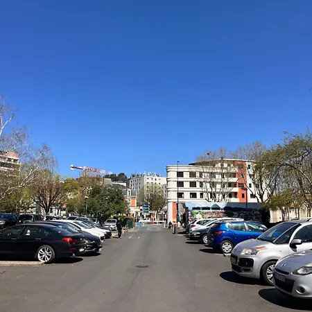 T1 En Rez De Chaussee Avec Parking Prive Apartment